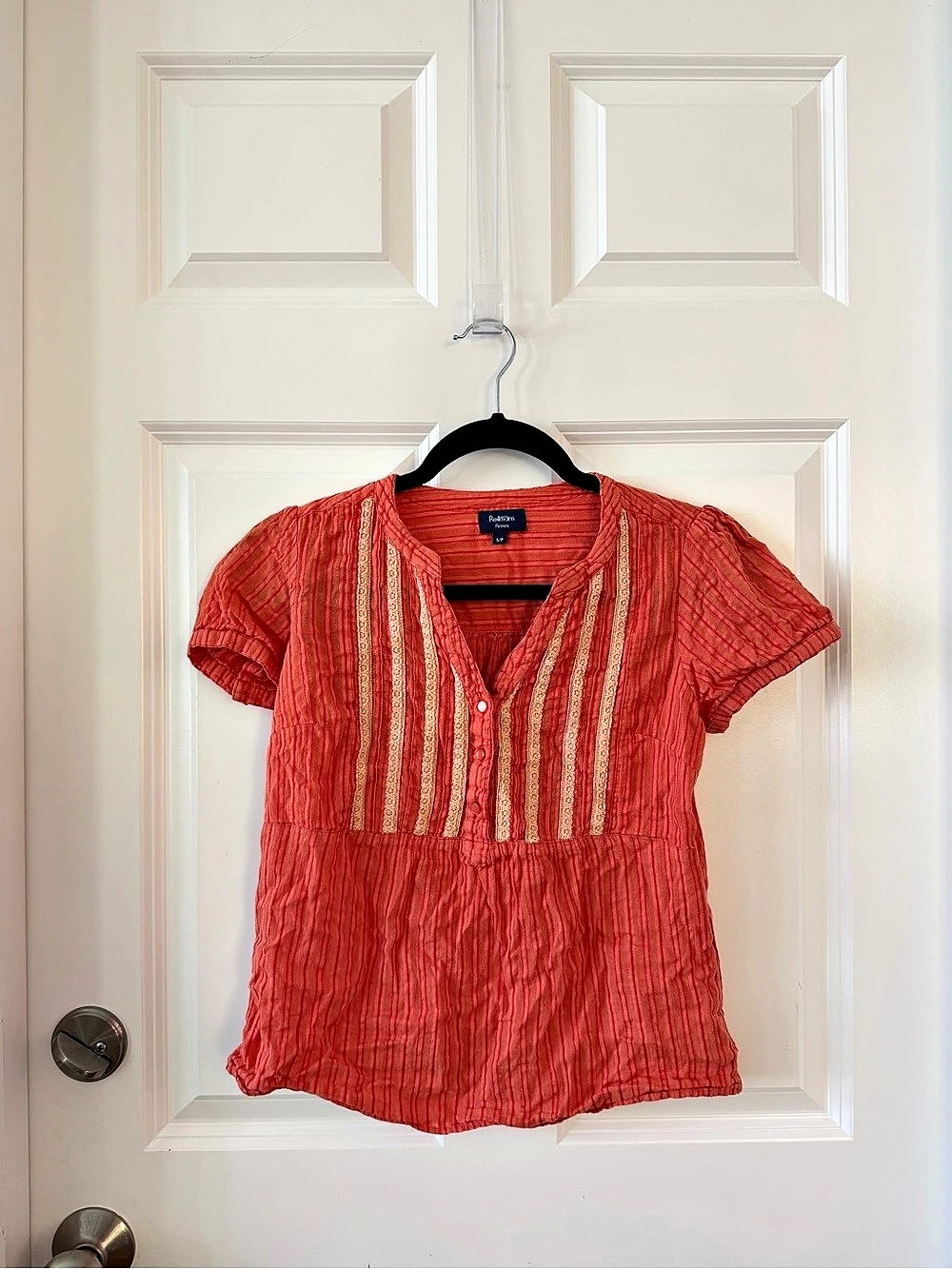 Reitmans Striped Short Sleeve Blouse in Orange